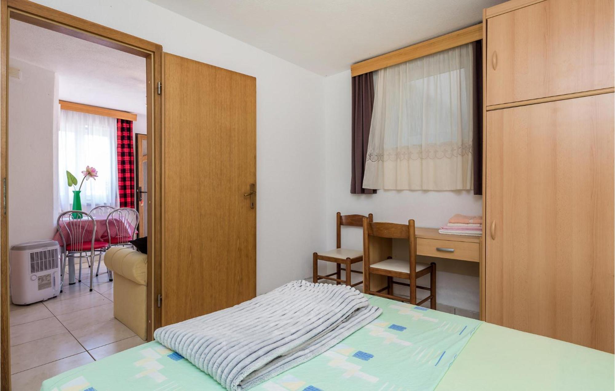 Beach Front Apartment In Punta Kriza With Kitchen エクステリア 写真