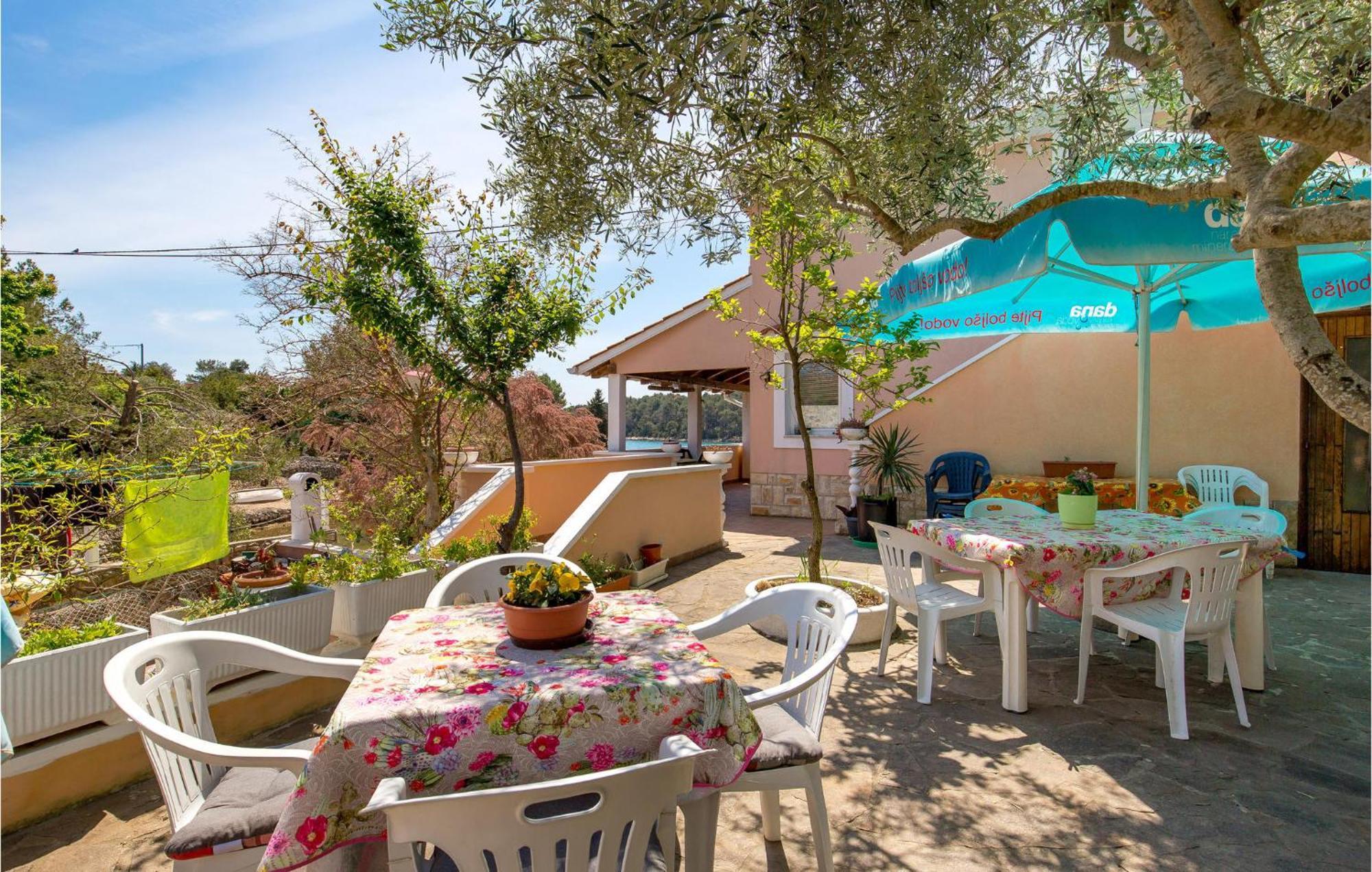 Beach Front Apartment In Punta Kriza With Kitchen エクステリア 写真